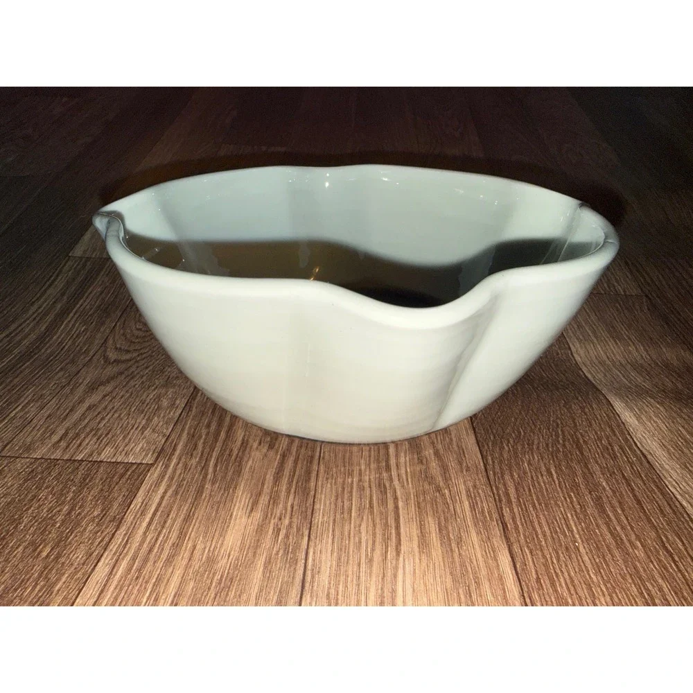 Handcrafted Signed Ceramic Scalloped Bowl White Blue Wave‎ Floral 7.5 Inch